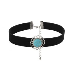 crack turquoise vintage collar